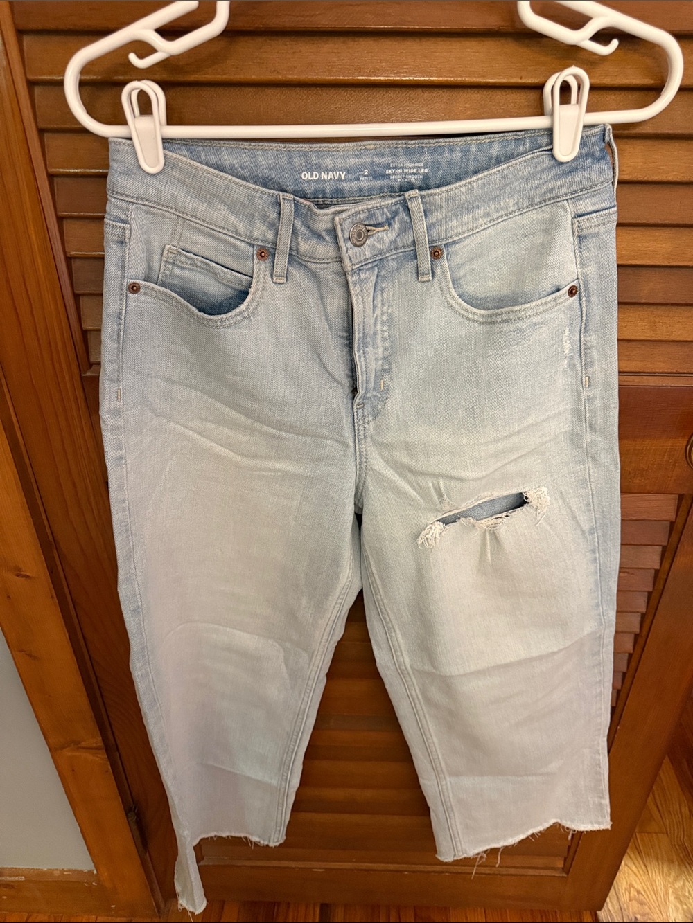 Old Navy light wash 2p extra high rise sky-hi wide leg denim